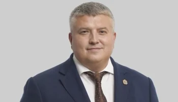 Новгородцы выбрали Александра Валентиновича Дронова губернатором